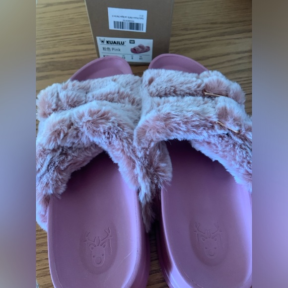 KuaiLu Womens Fluff Slippers - Picture 2 of 8